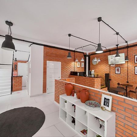 Hannah Inn Budget Hotel 아스타나 외부 사진