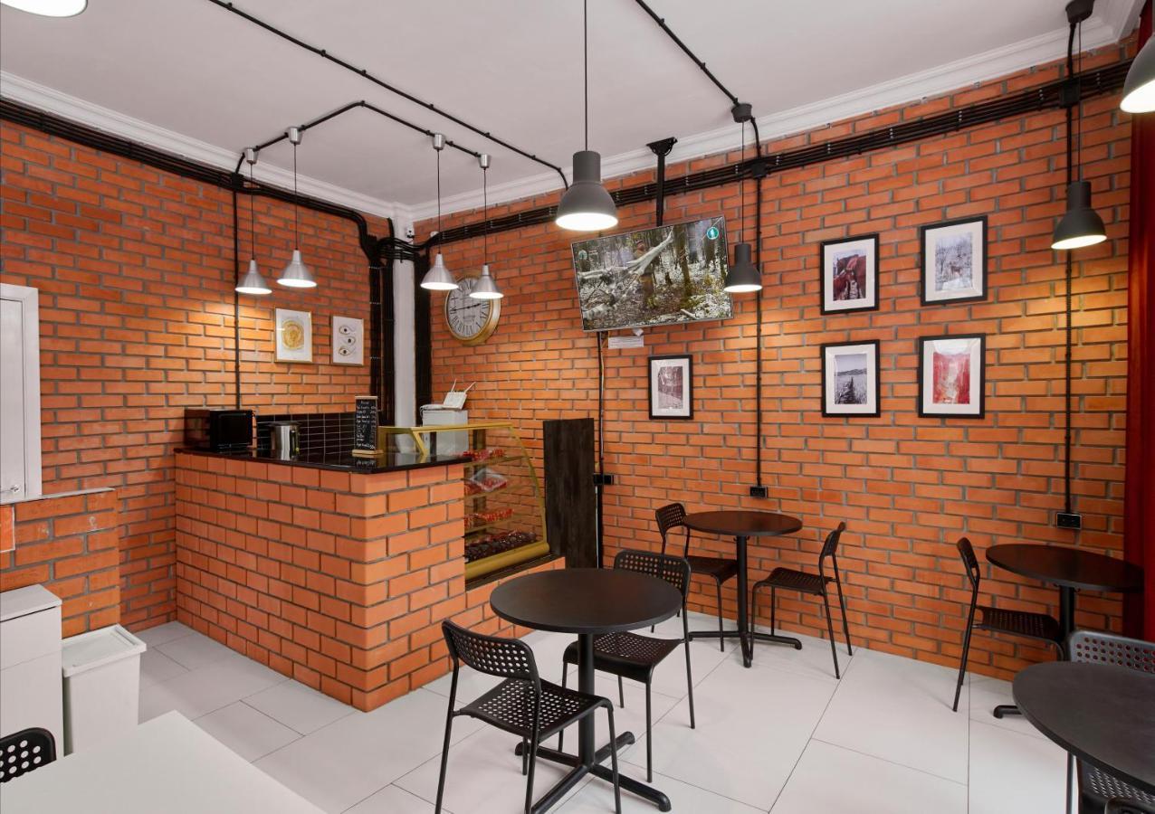 Hannah Inn Budget Hotel 아스타나 외부 사진